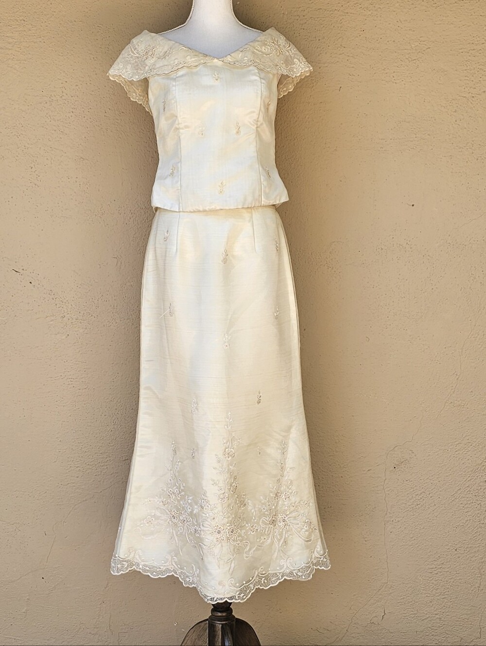 Filipina Traditional Cream Wedding Set Top W/ Boning & Embroidery Sz Large